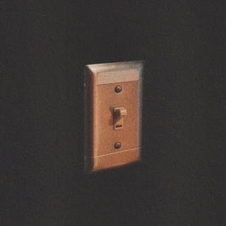 #42 Light Switch - Charlie Puth_w320.jpg
